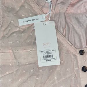 A loose top for plus sized looks great